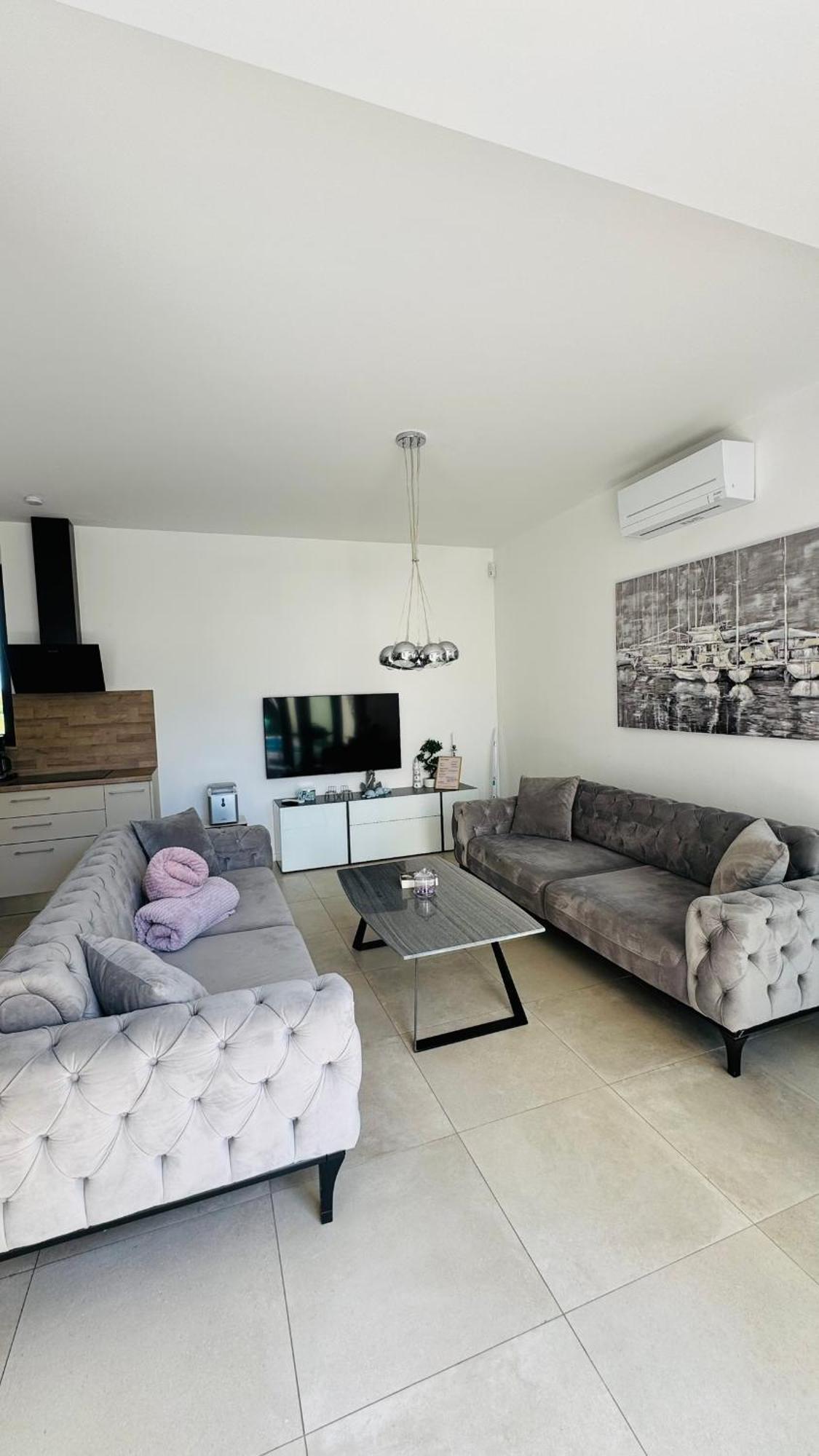 Murter - Jezera Luxury Apartments Zewnętrze zdjęcie